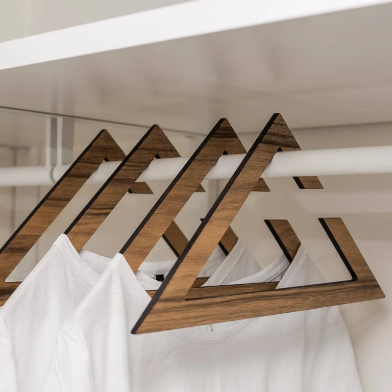 Set of 10 wood clothes hangers