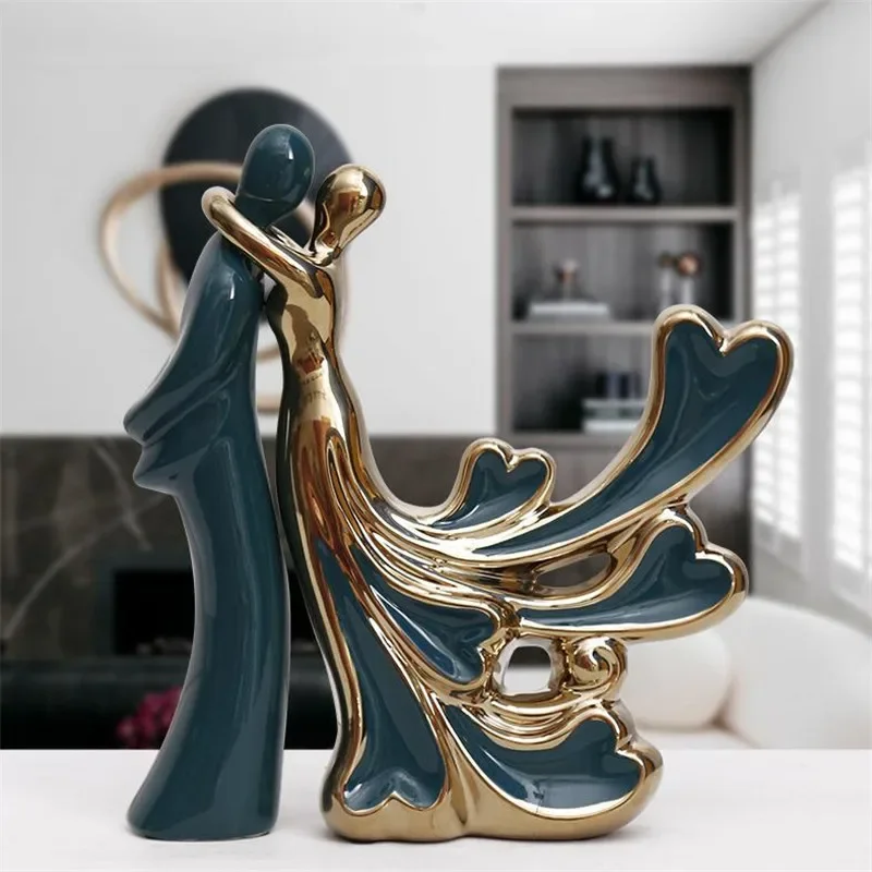 Romantic Couple Figurine Home Decor