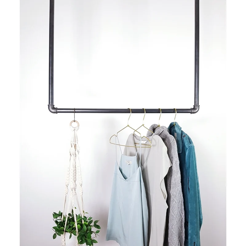 LOFT - Hängegarderobe aus 3/4" Stahlrohr in minimalistischem Stil