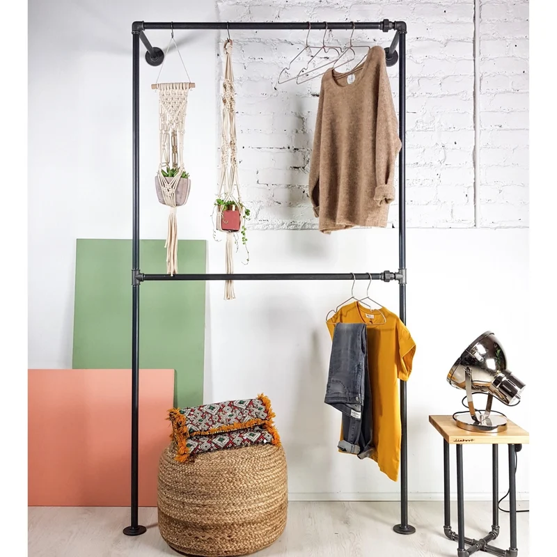 CASUAL WALL - Kleiderstange aus 3/4" Stahlrohr im minimalischtischen Design