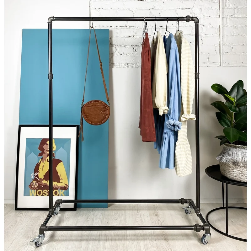 ALLROUNDER - mobiler Kleiderständer im Industrial Style
