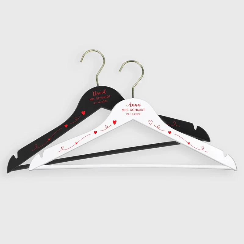 2er-Set Personalisierter Kleiderbügel zur Hochzeit - Bügel Personalisiert für Brautpaar als Hochzeit-Deko | Willich in Rot - Weiß & Schwarz
