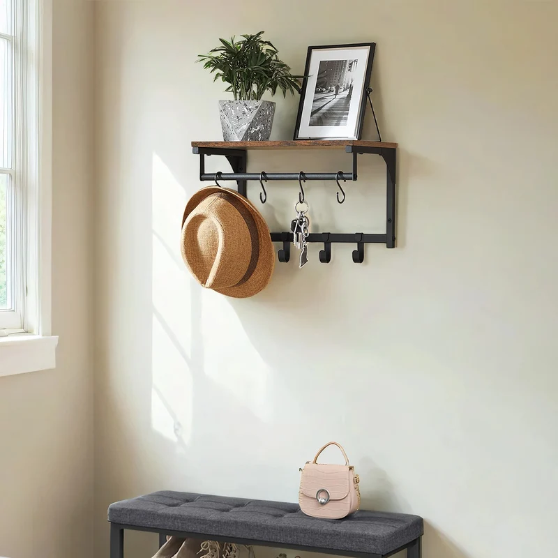 Wandgarderobe mit 8 Haken