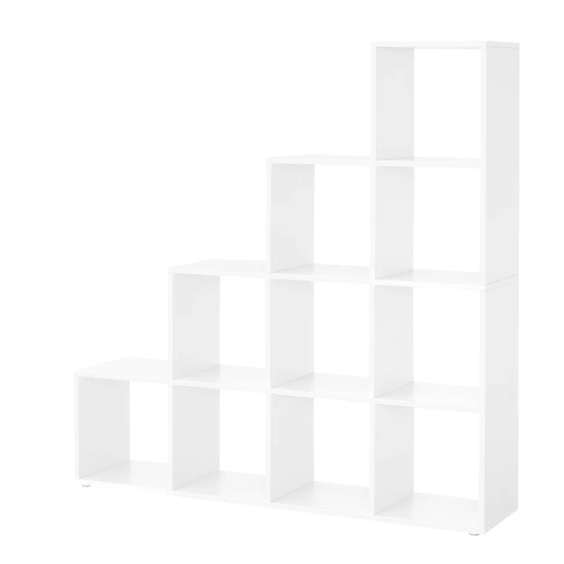 Treppenregal mit 10 Würfeln
